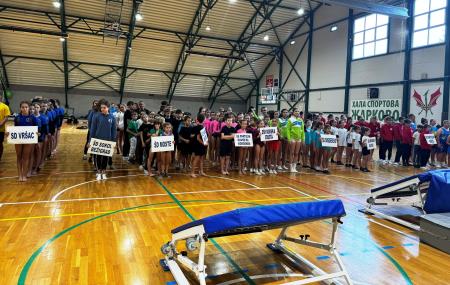 Gimnastičarji ŠD Partizan Ravne na tekmi v Beogradu (6)